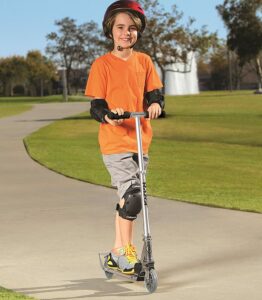 Razor A3 Kick Scooter for Kids with kid model