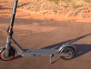 Macwheel MX PRO Electric Scooter Close up